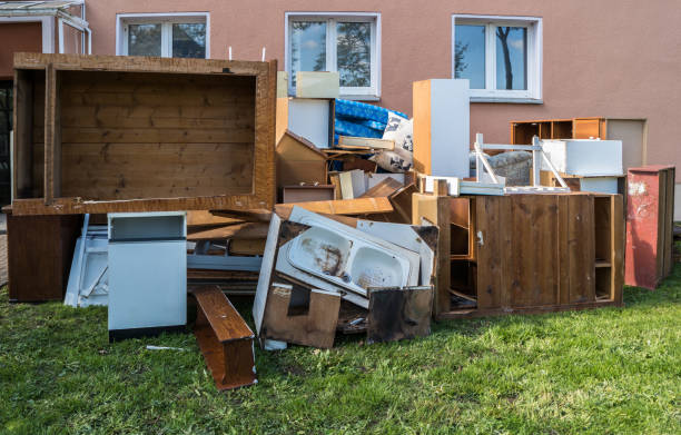 Best Basement Cleanout  in Richmond West, FL